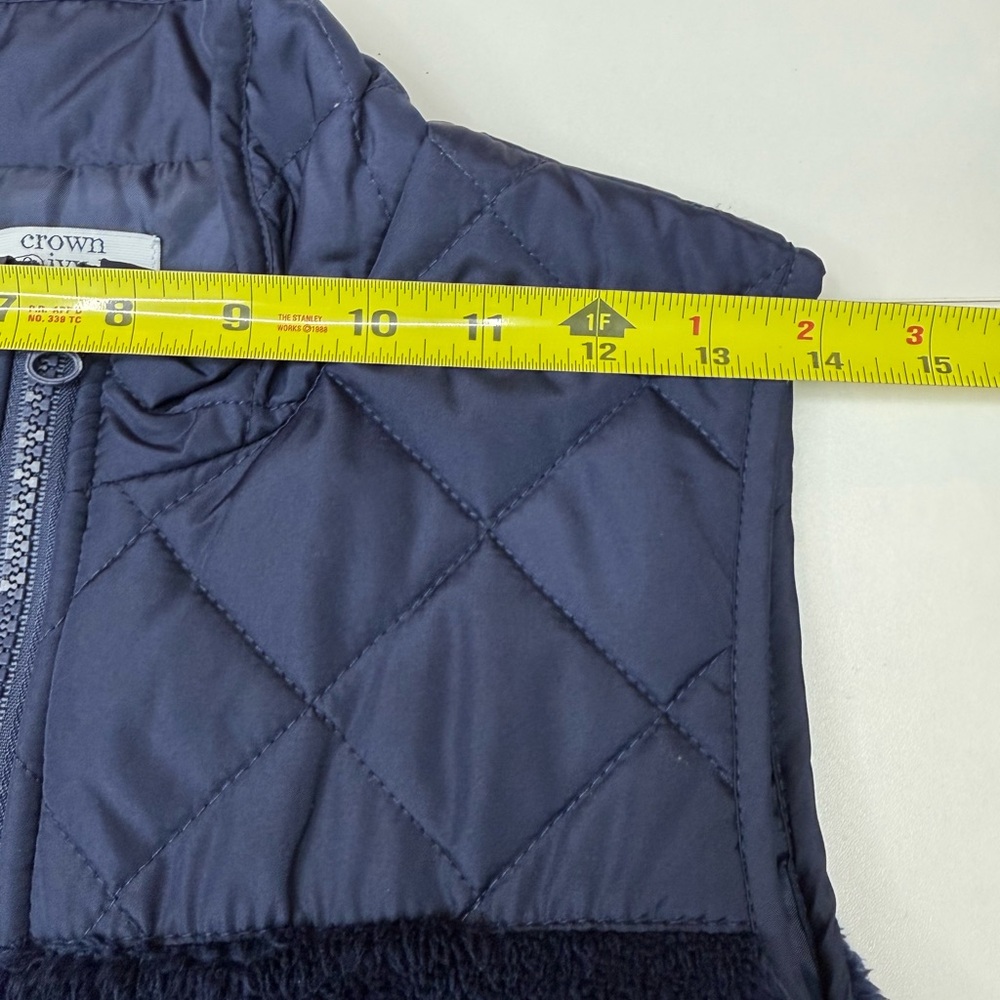 CROWN & IVY Navy Blue Quilted Kids Vest size L (Unisex) - Picture 6 of 9